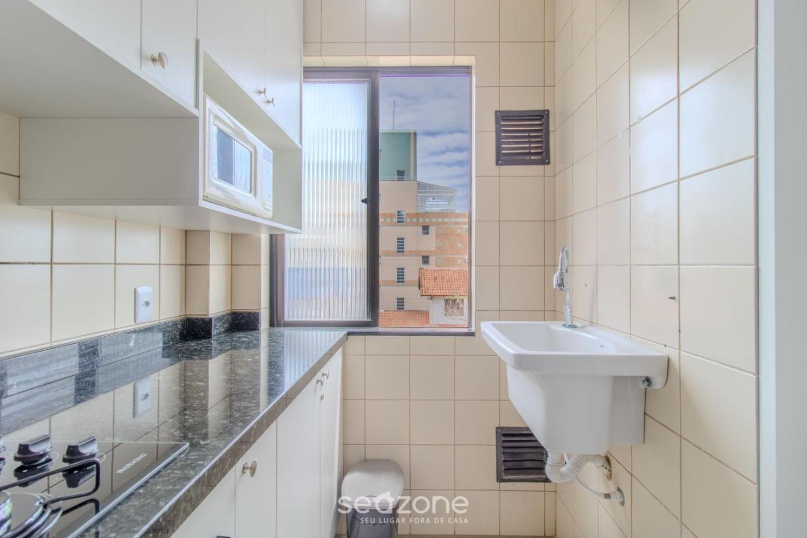 Apartamento Apto A 50m Da Em Ingleses Norte Bab0202